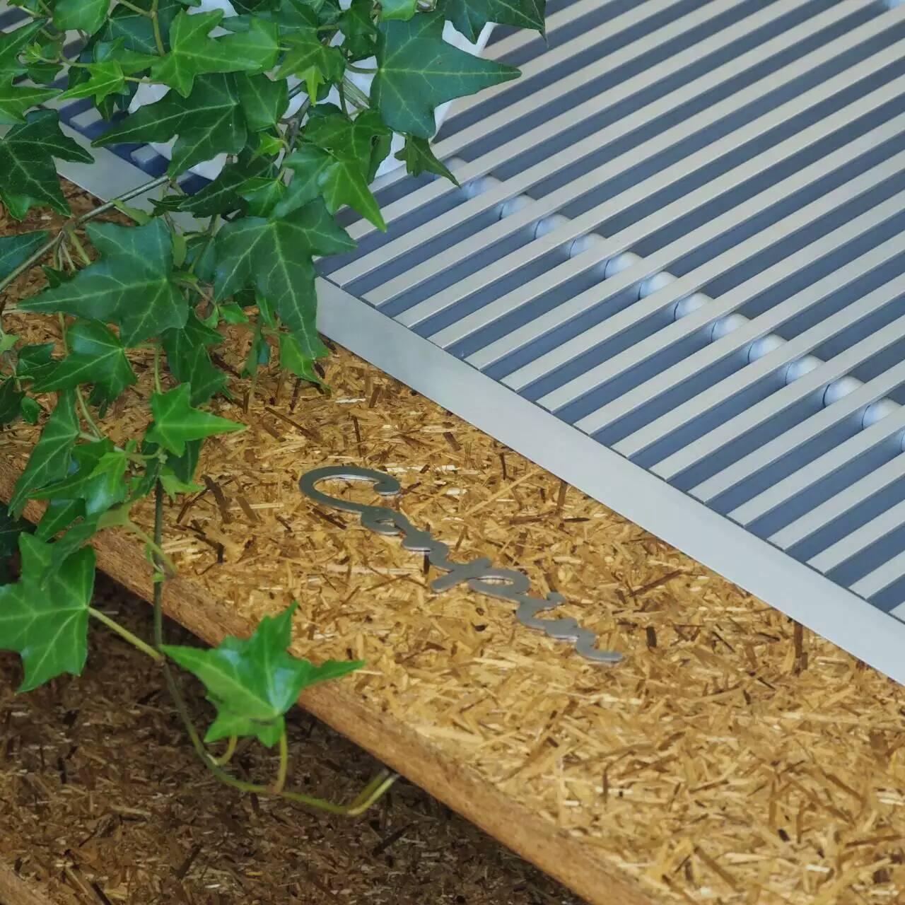 康平明裝、暗裝對流散熱器亮相2016年紐倫堡空調(diào)