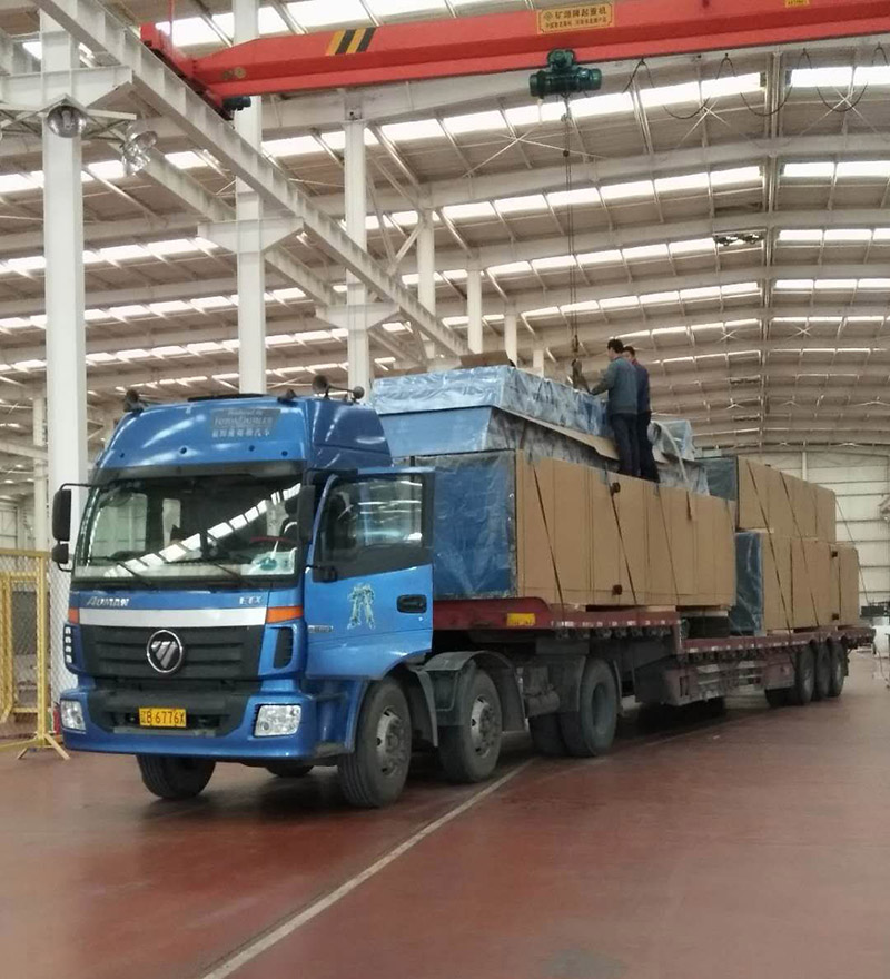 中國一重用超大型風幕已分批發(fā)往大連